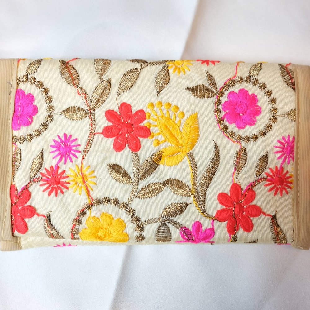 NWT Embroidered Fabric Wallet